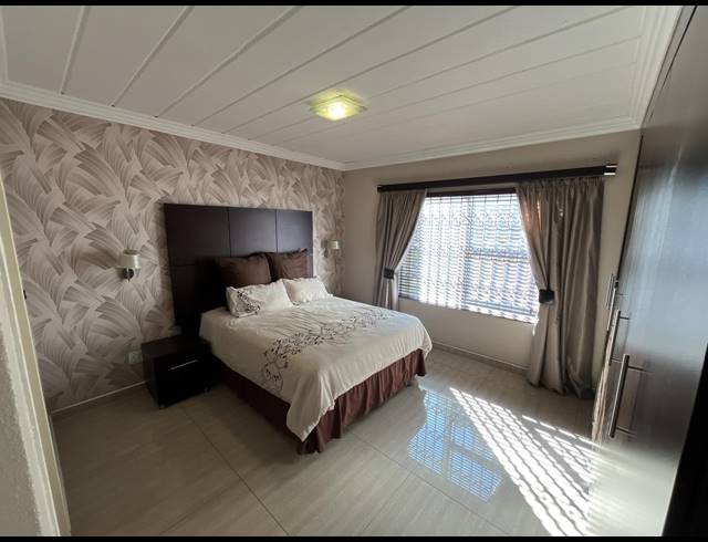 3 BEDROOM TOWNHOUSE FOR SALE IN ABRAHAMSRUST